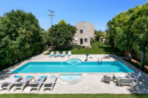 Villa Vincenzos by Villa Plus